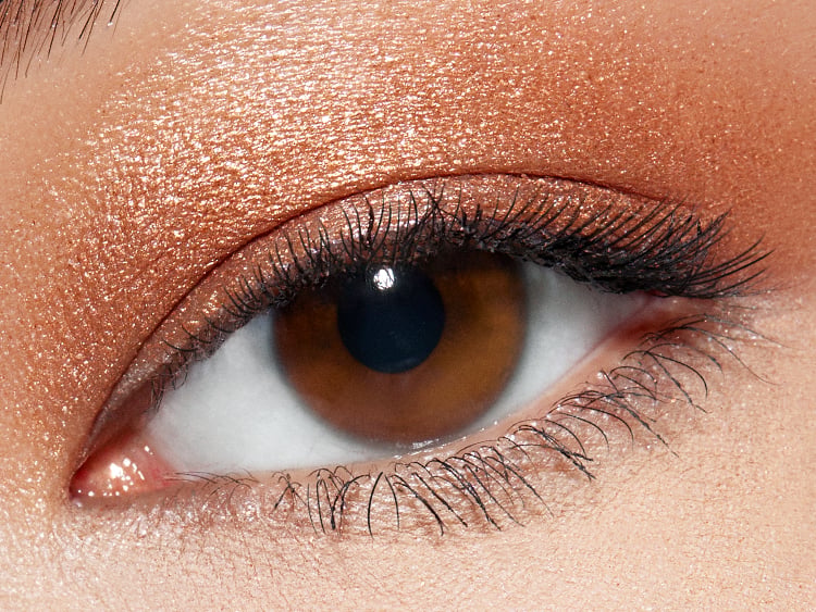 SEDUCTIVE SUMMER EYES